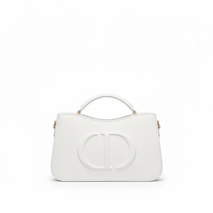 CHRISTIAN DIOR